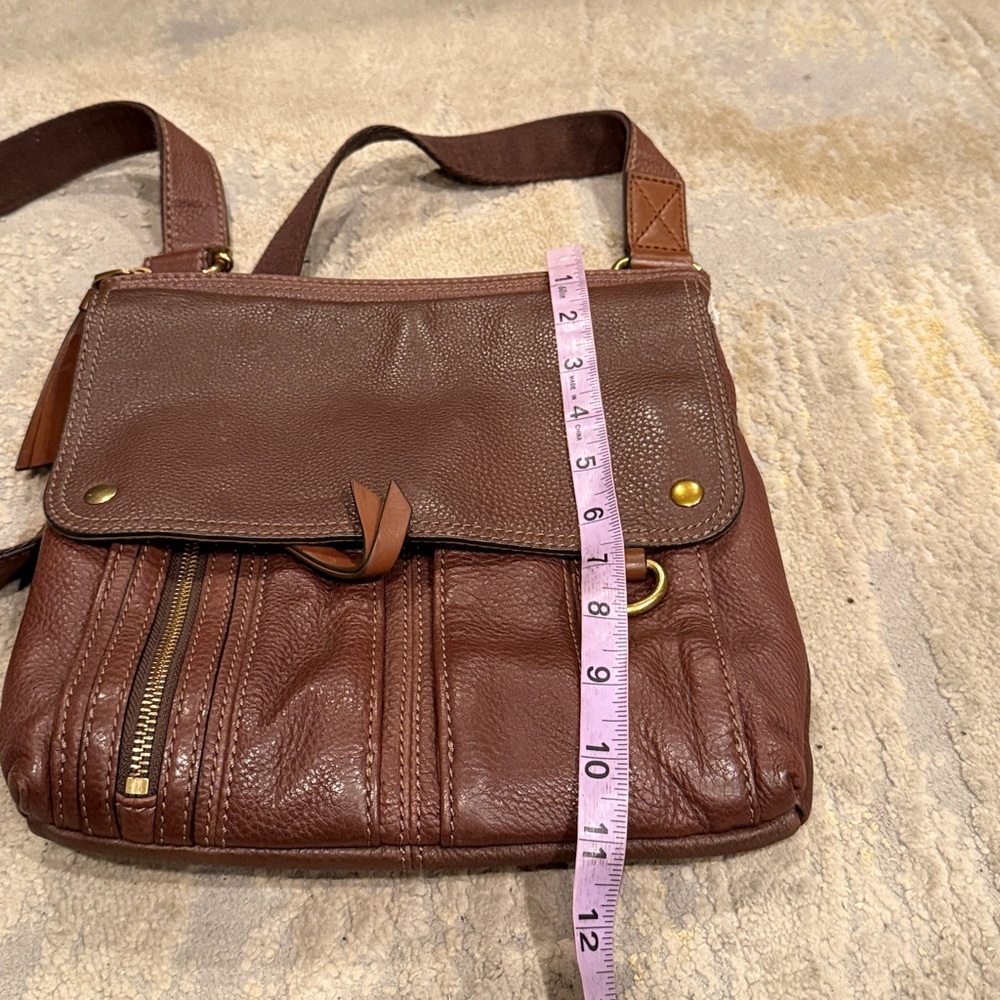 Fossil Morgan Traveler messenger bag brown pebbled leather with gold crossbody - Picture 12 of 14